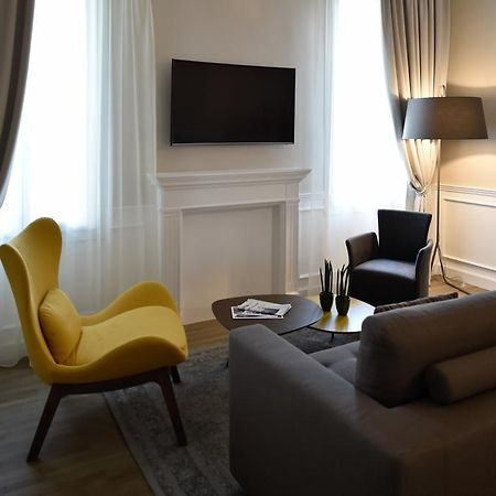 Palazzo Bovio - Boutique Apartments ปาโดวา ภายนอก รูปภาพ