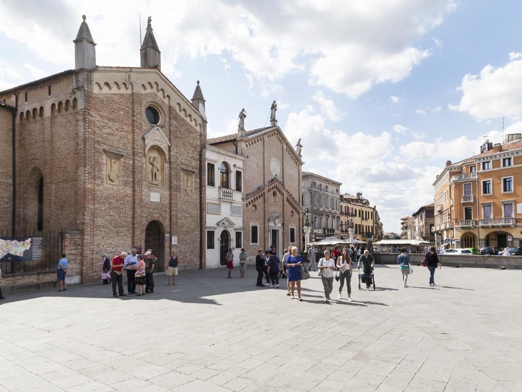 Palazzo Bovio - Boutique Apartments ปาโดวา ภายนอก รูปภาพ