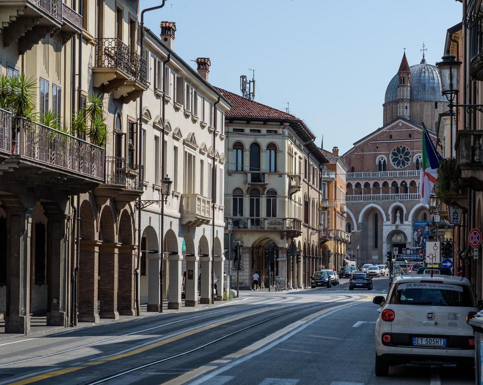 Palazzo Bovio - Boutique Apartments ปาโดวา ภายนอก รูปภาพ
