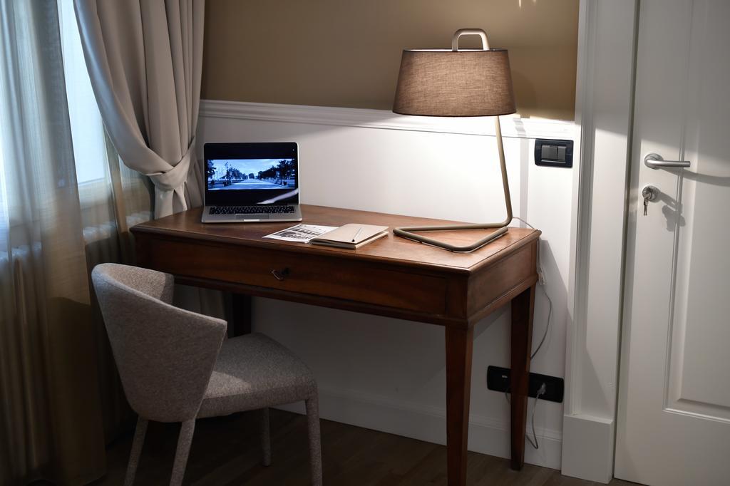 Palazzo Bovio - Boutique Apartments ปาโดวา ภายนอก รูปภาพ
